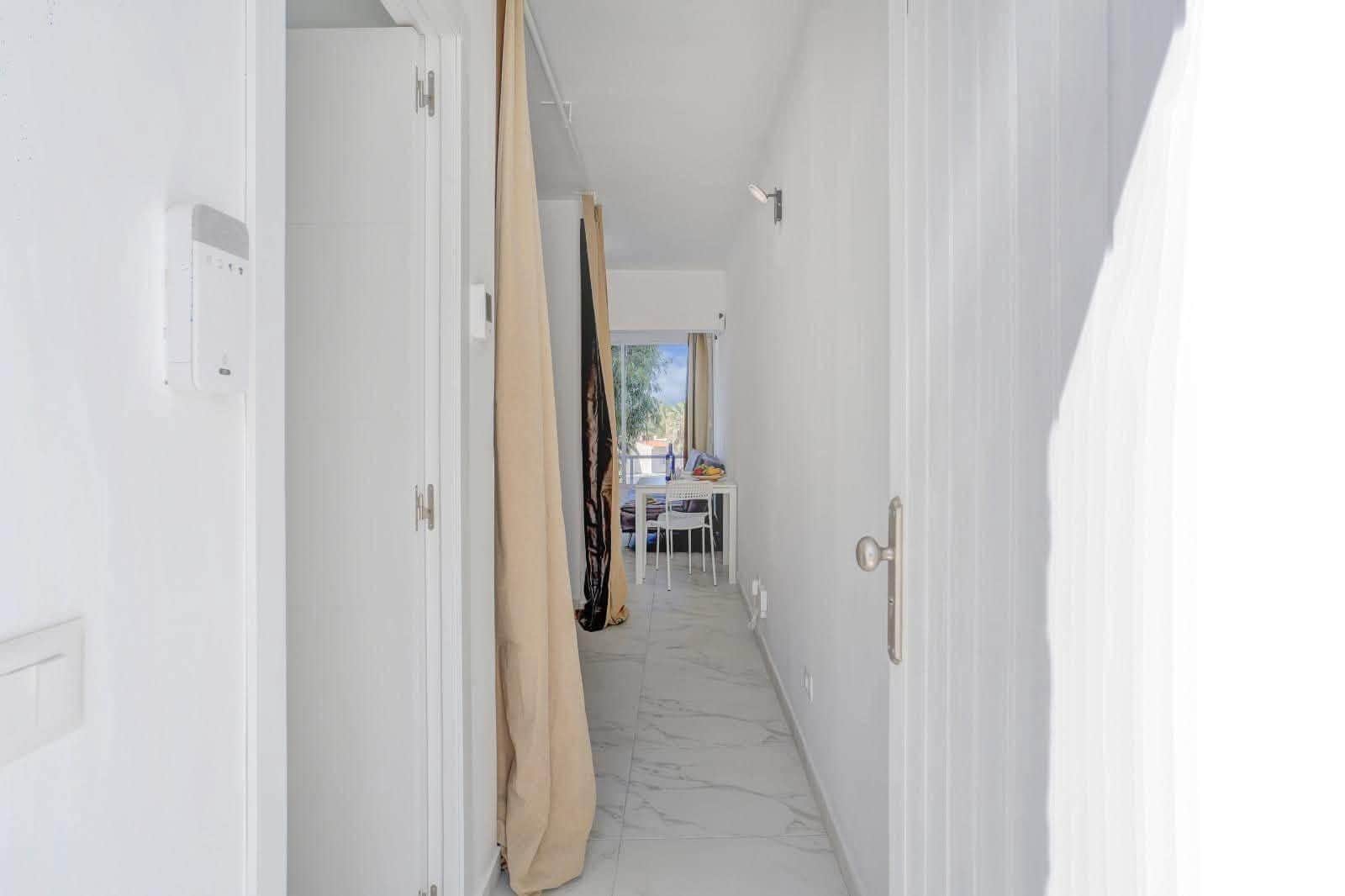 Studio for sale in Arona with pool - € 169,000 (Ref: 10131761)