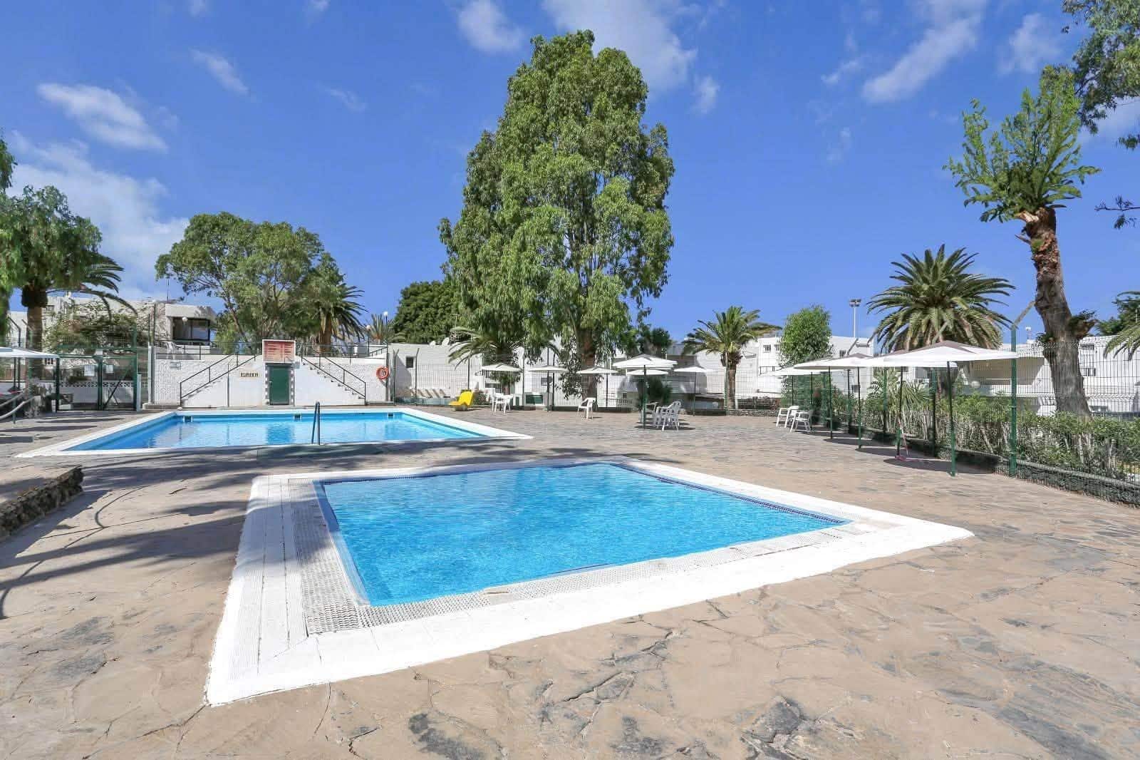 Studio for sale in Arona with pool - € 169,000 (Ref: 10131761)