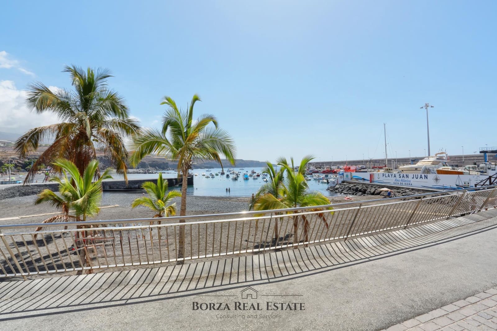 Kommersiell att hyra i Playa San Juan - 8 800 € (Ref: 10142477)