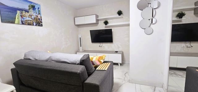 2 soveværelse Studio til leje i Los Cristianos, Arona - € 1.200 (Ref: 10161597)