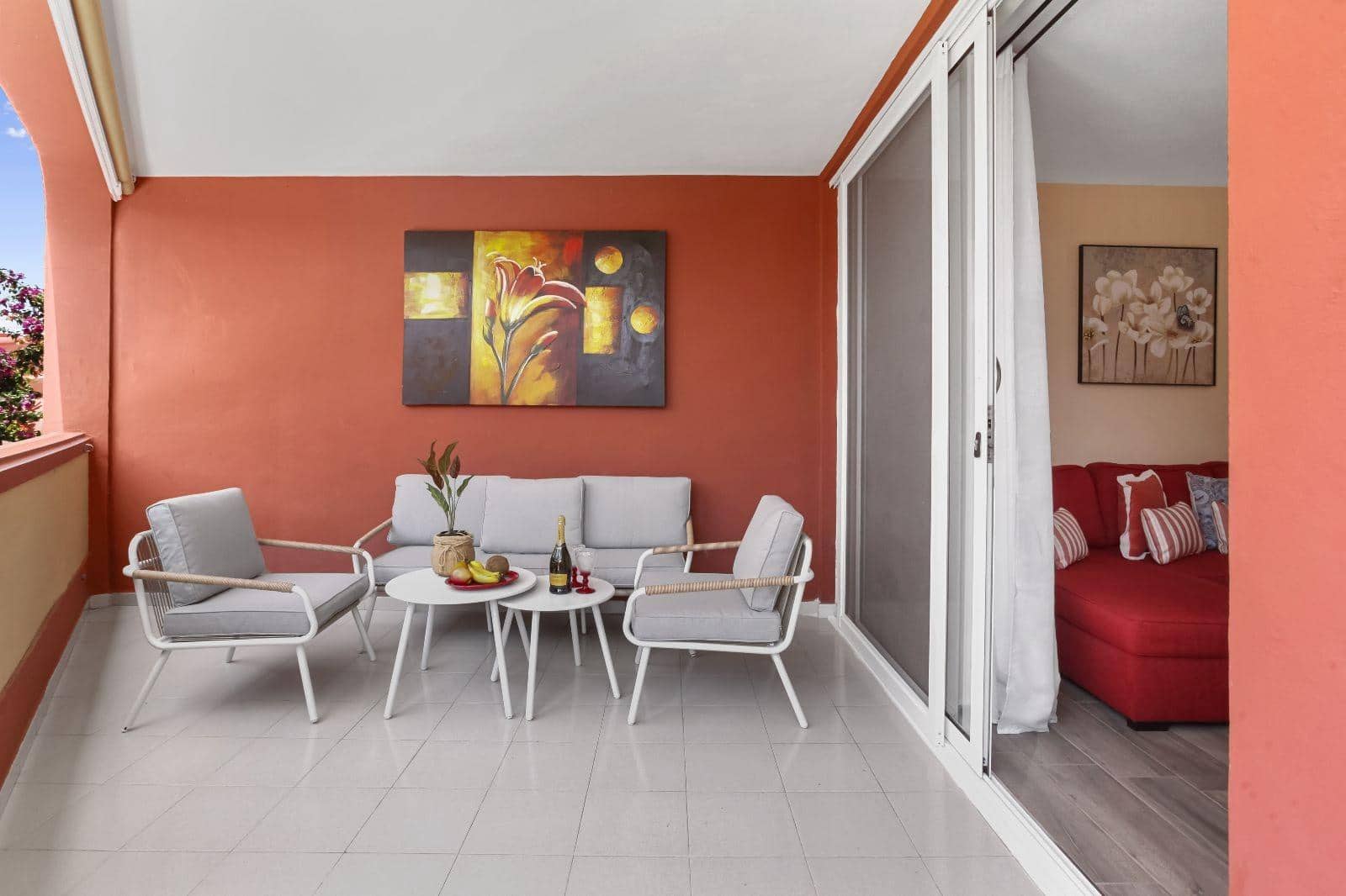 1 bedroom Apartment for sale in San Eugenio with pool - € 235,000 (Ref: 7604161)