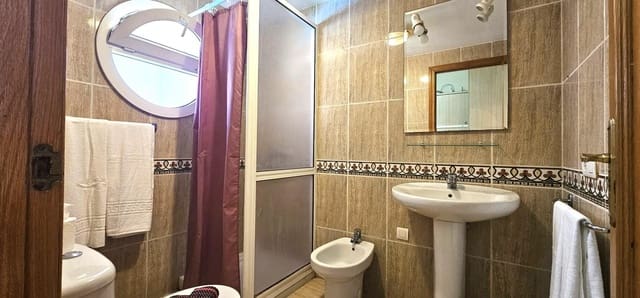 Studio na sprzedaż w Costa del Silencio, Arona z basenem - 157 500 € (Ref: 7775655)