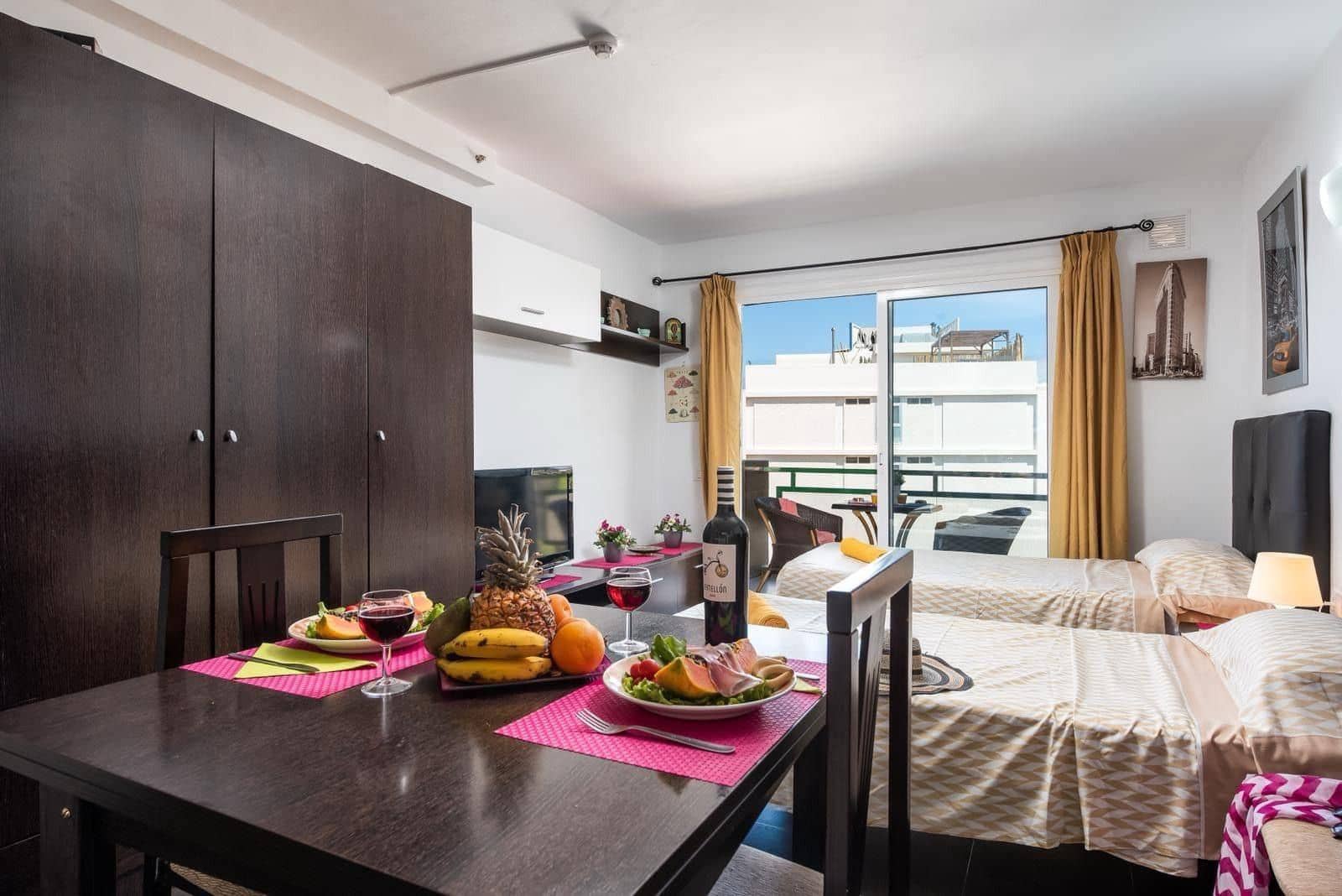 Studio til salg i Los Cristianos med swimmingpool - € 275.000 (Ref: 7929329)