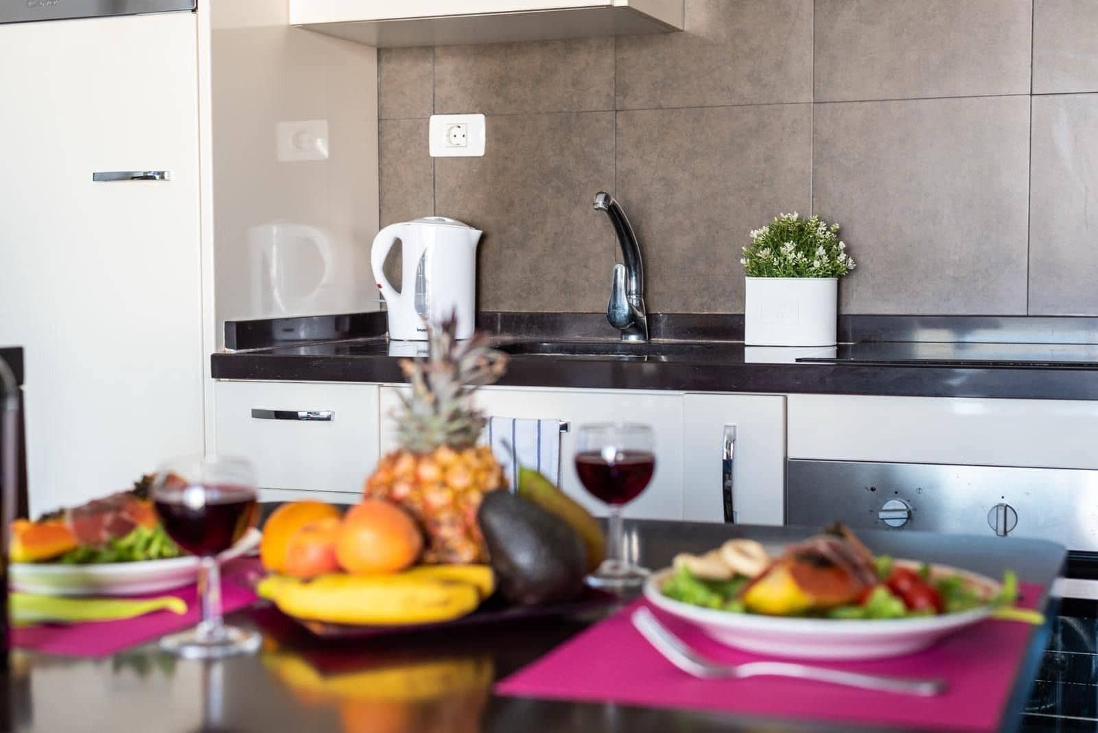 Studio til salg i Los Cristianos med swimmingpool - € 275.000 (Ref: 7929329)