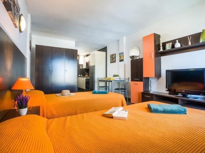 Studio til salgs i Playa de las Americas med svømmebasseng - € 295 000 (Ref: 7933987)