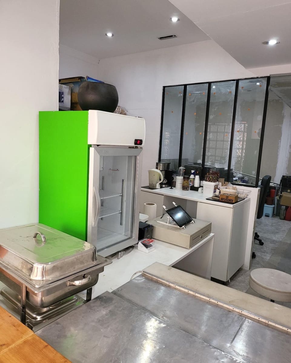 Commercieel te koop in Adeje - € 120.000 (Ref: 8010607)