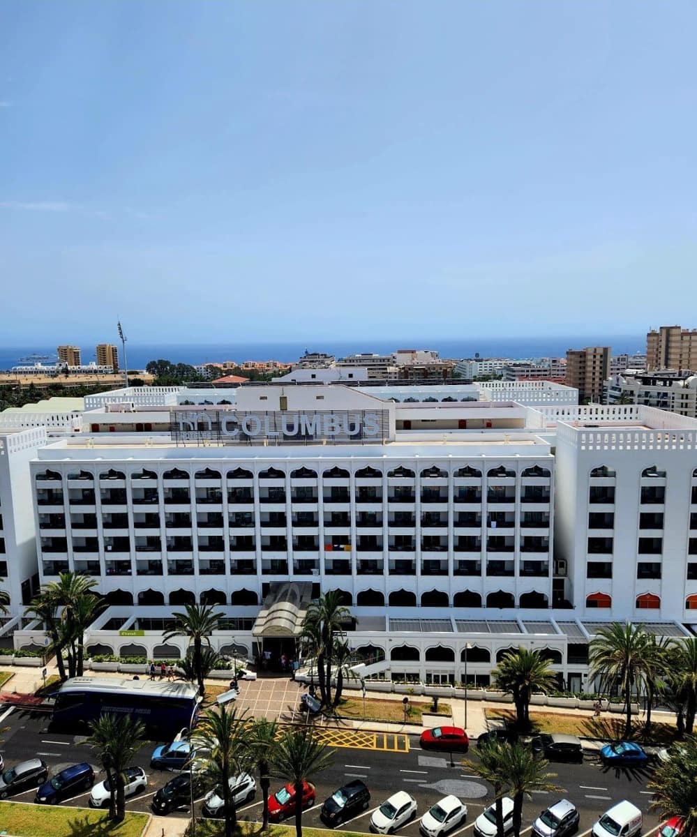 1 bedroom Penthouse for rent in Arona with pool - € 1,300 (Ref: 8117330)