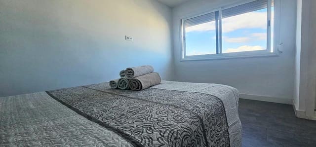 Ático de 1 habitación en Arona en alquiler con piscina - 1.300 € (Ref: 8117330)