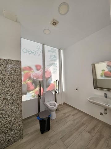 Erhverv til salg i Guargacho - € 229.000 (Ref: 8245592)