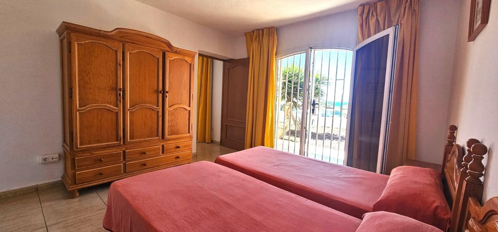 1 quarto Apartamento para venda em Costa del Silencio com piscina - 221 200 € (Ref: 8377388)