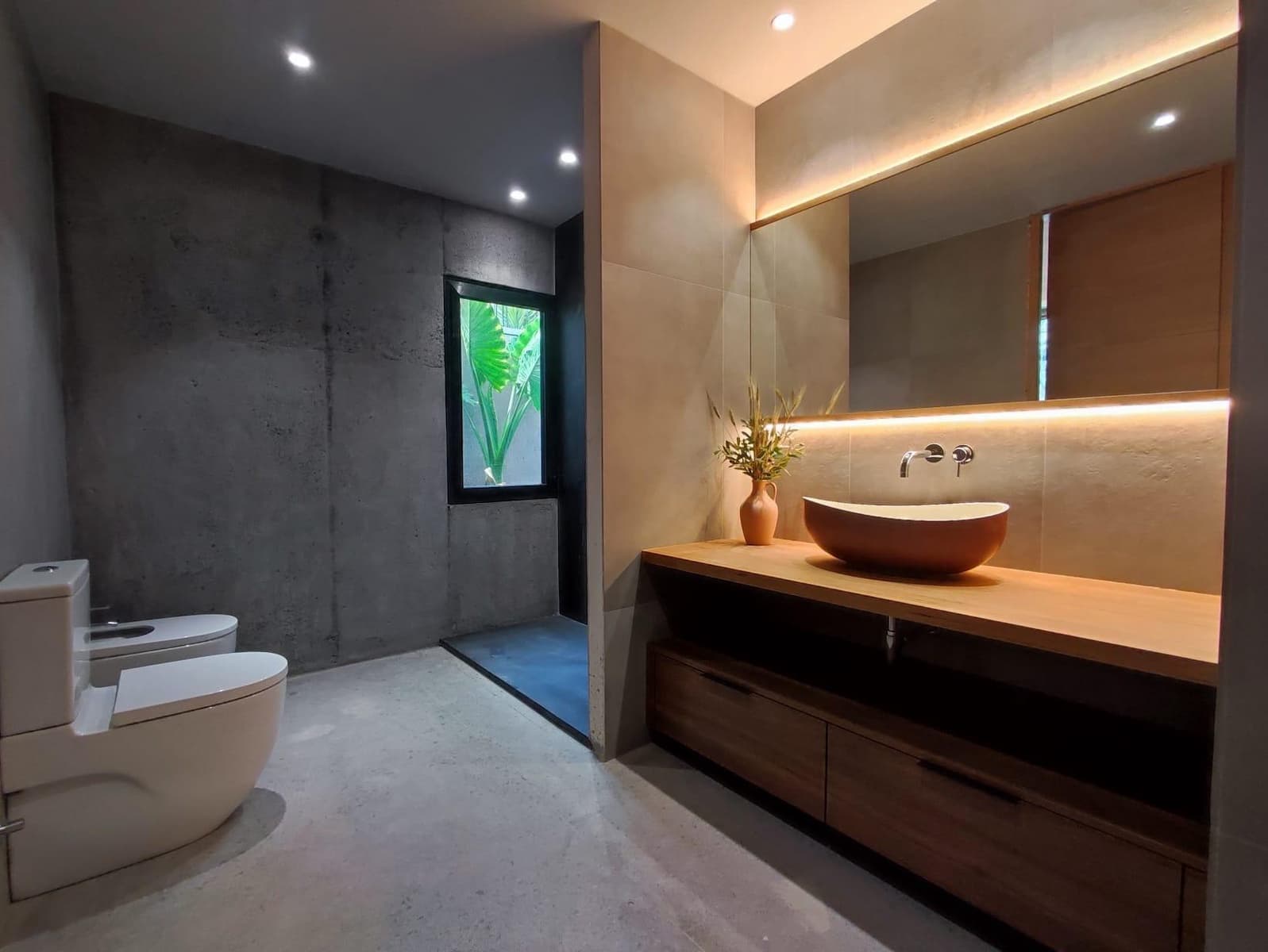 4 bedroom Villa for sale in Playa Paraiso with pool garage - € 5,500,000 (Ref: 8488851)