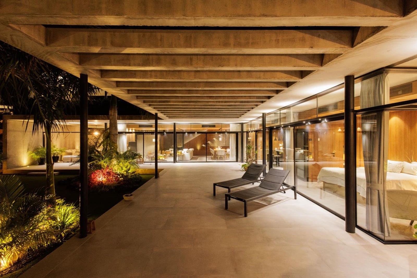 4 soverom Villa til salgs i Playa Paraiso med svømmebasseng garasje - € 5 500 000 (Ref: 8488851)