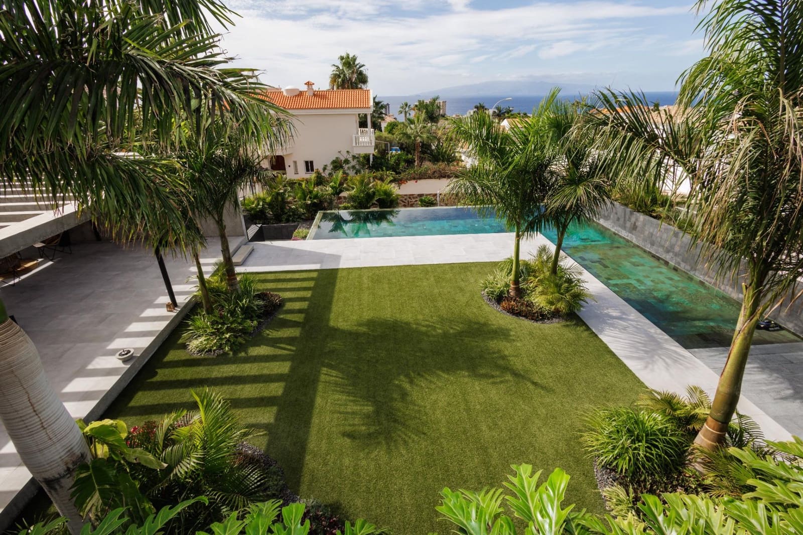 4 soverom Villa til salgs i Playa Paraiso med svømmebasseng garasje - € 5 500 000 (Ref: 8488851)