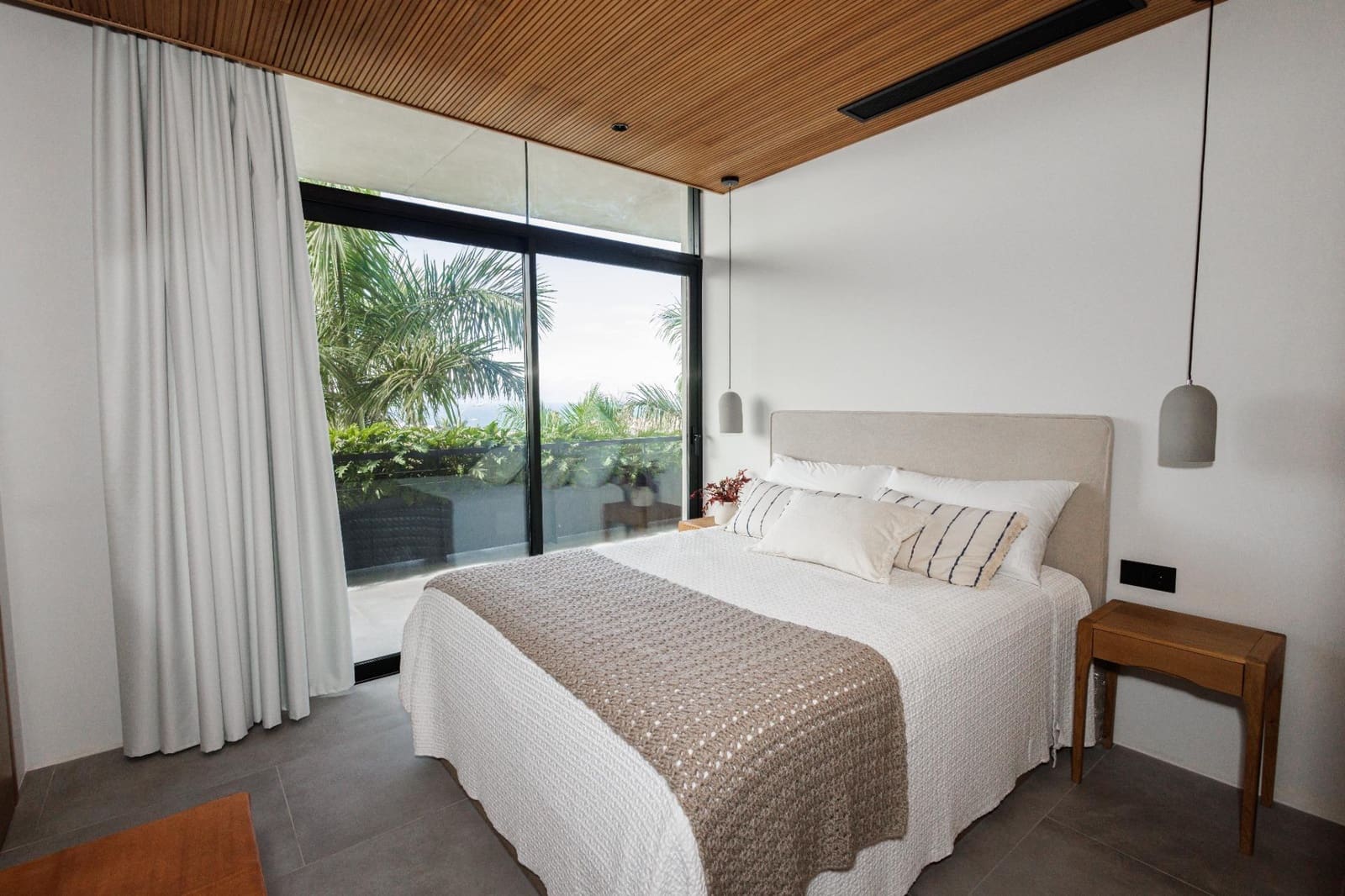 4 chambre Villa/Maison à vendre à Playa Paraiso avec piscine garage - 5 500 000 € (Ref: 8488851)