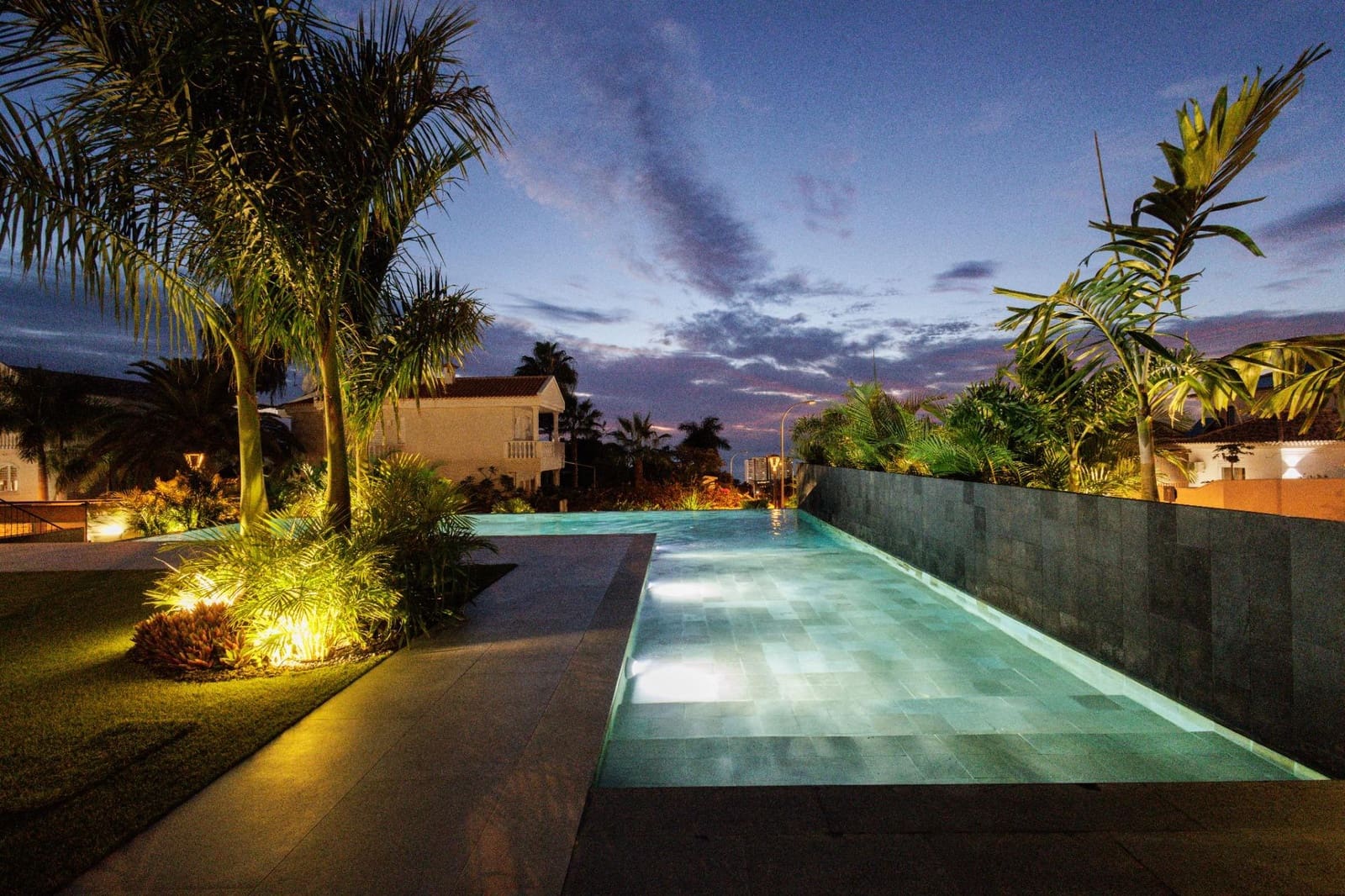4 Zimmer Villa zu verkaufen in Playa Paraiso mit Pool Garage - 5.500.000 € (Ref: 8488851)