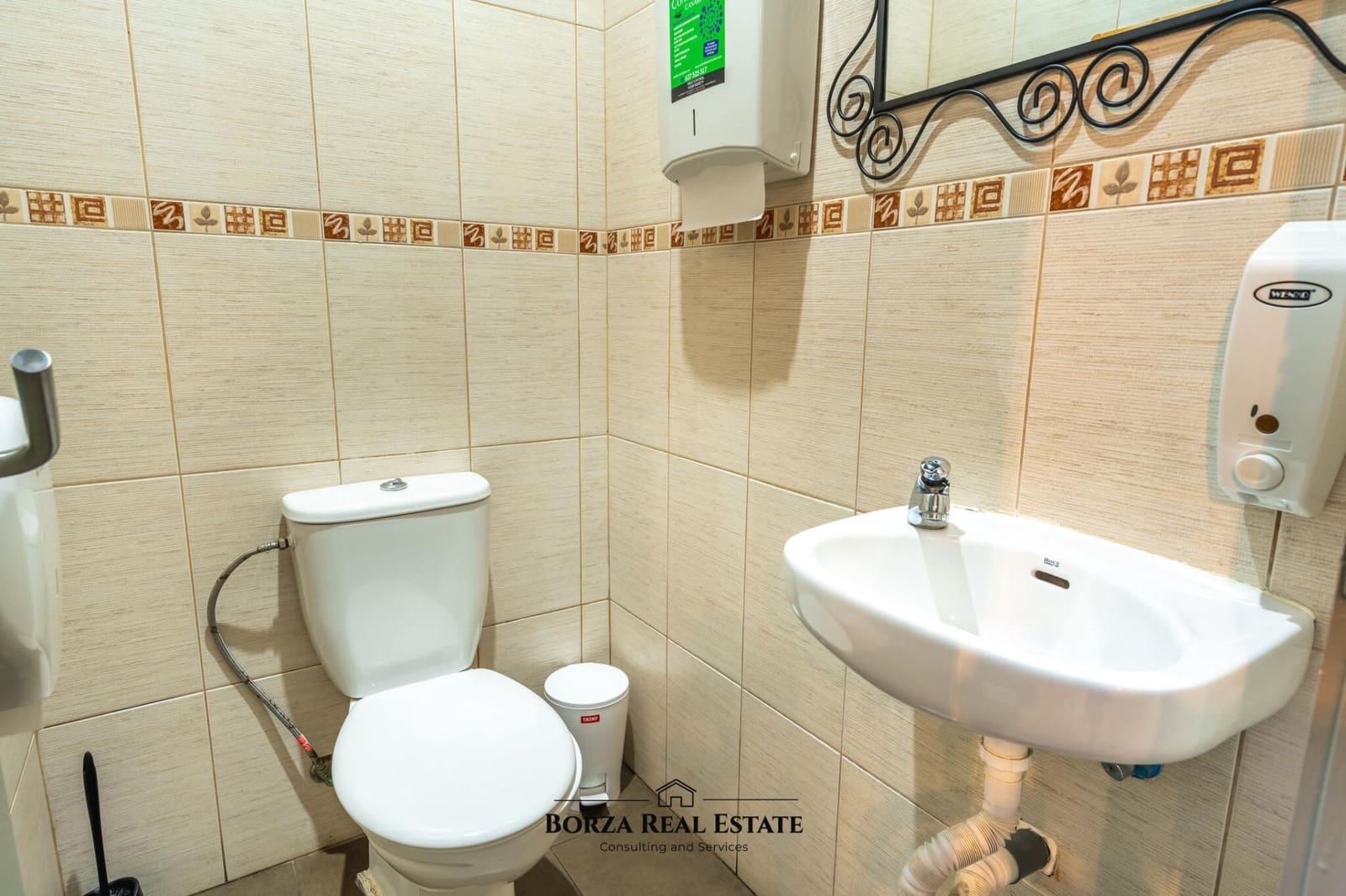 Komercyjne na sprzedaż w Los Cristianos - 64 000 € (Ref: 8529767)