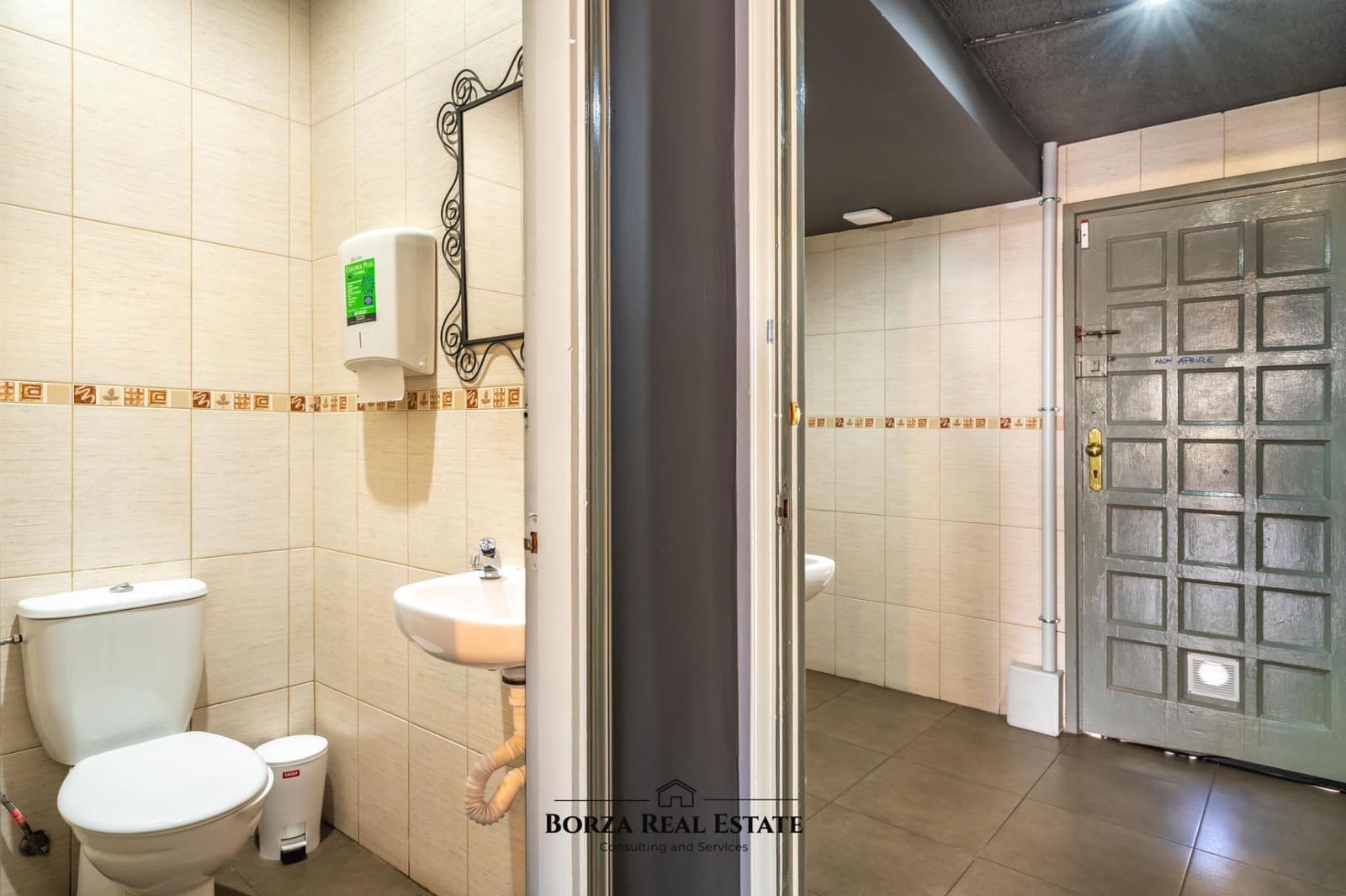 Komercyjne na sprzedaż w Los Cristianos - 64 000 € (Ref: 8529767)