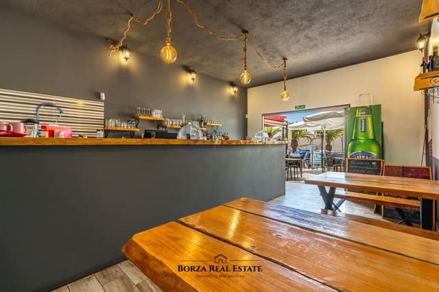 Erhverv til salg i Los Cristianos, Arona - € 64.000 (Ref: 8529767)