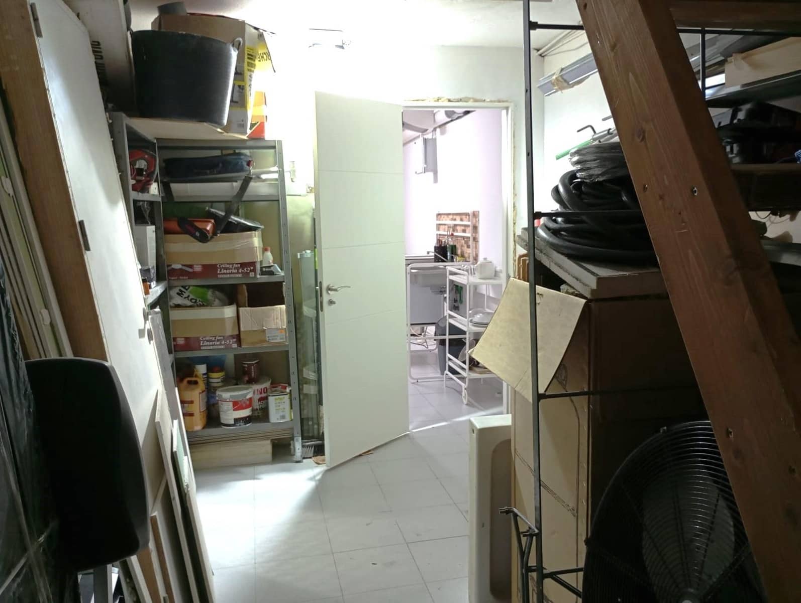 Commercieel te koop in Los Cristianos - € 168.000 (Ref: 8572348)