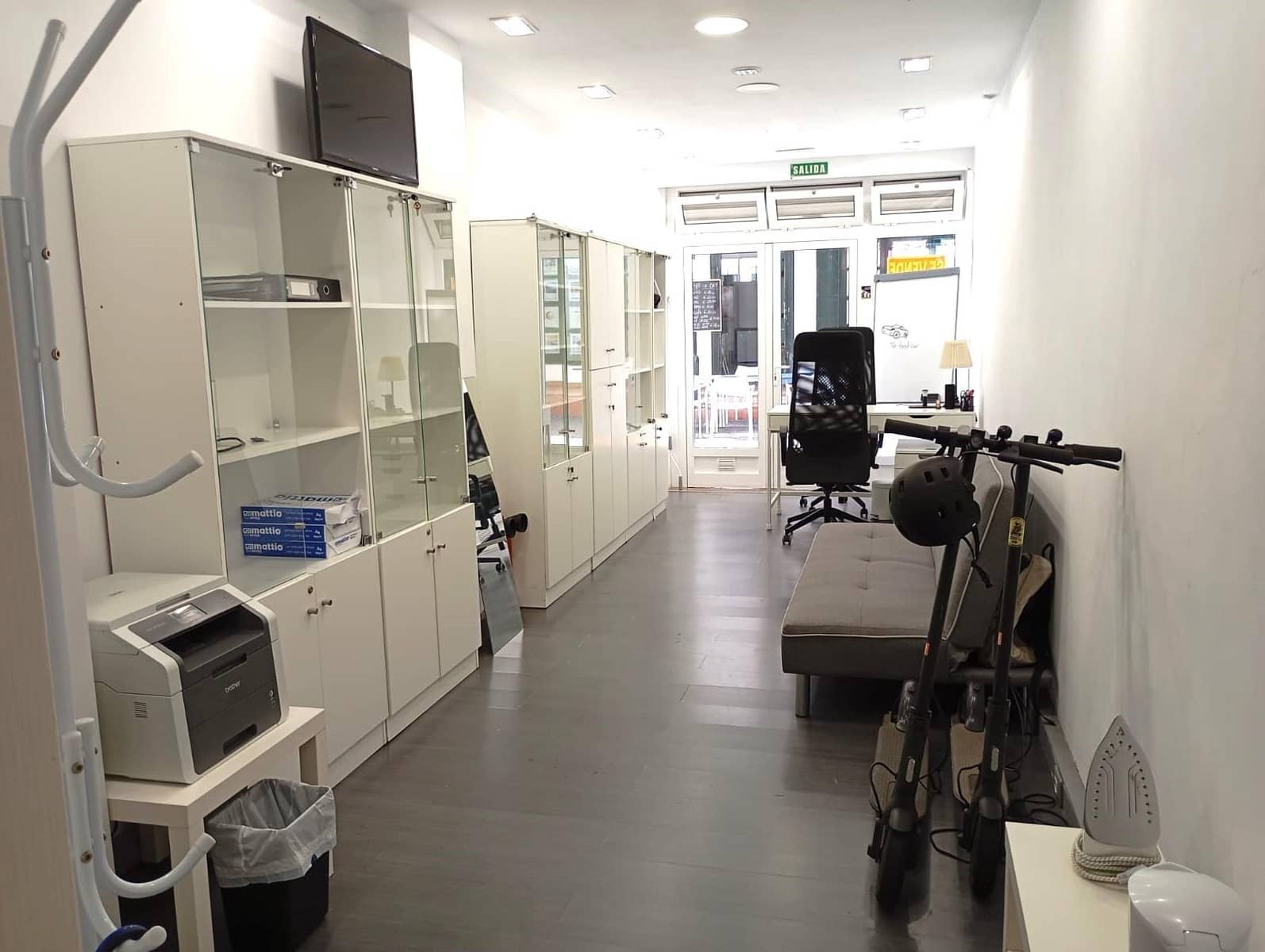 Kommersiell till salu i Los Cristianos - 168 000 € (Ref: 8572348)