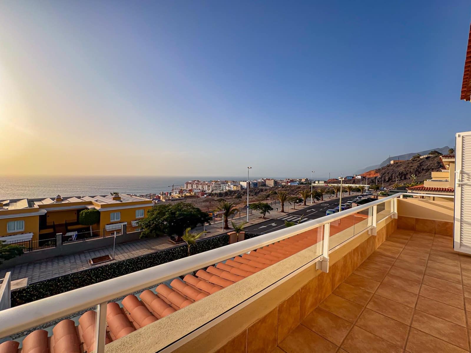 4 camera da letto Villa in vendita in Puerto Santiago con piscina garage - 1.150.000 € (Rif: 8699896)