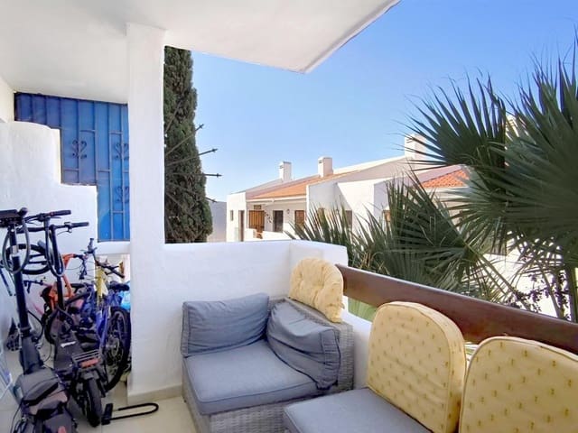 2 soveværelse Lejlighed til salg i Los Cristianos, Arona med swimmingpool - € 299.000 (Ref: 8838729)