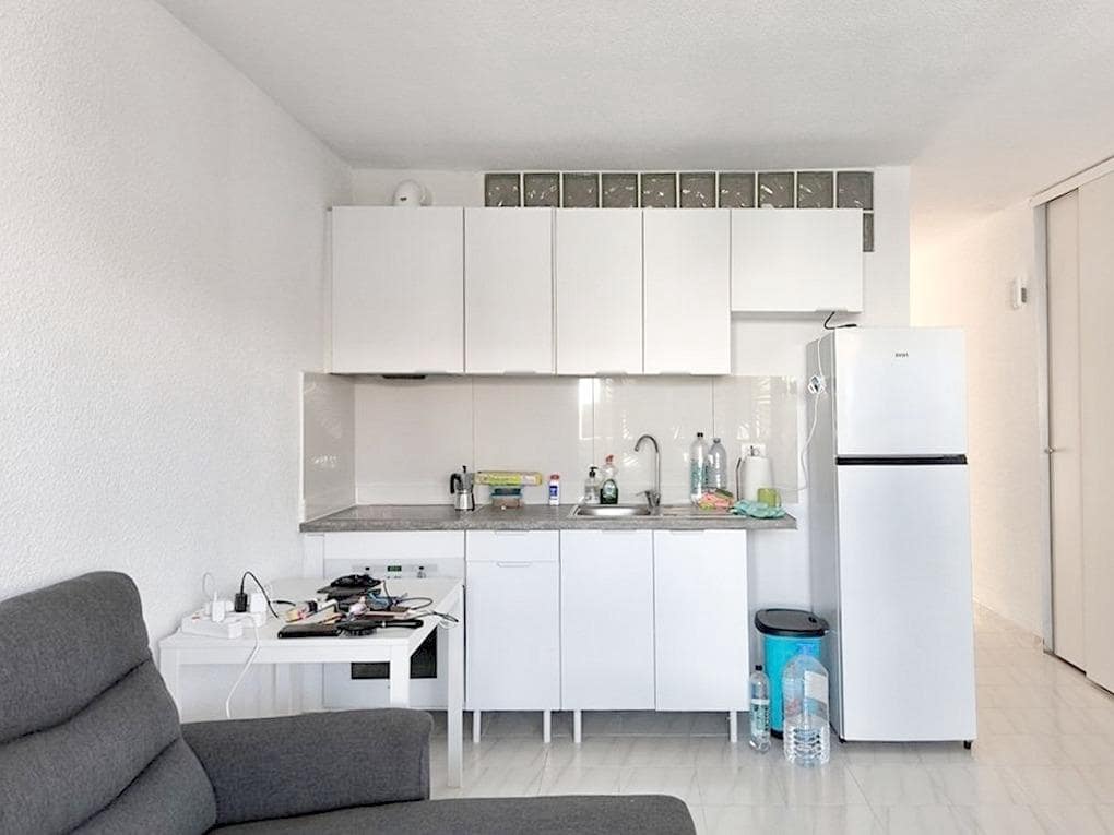 2 soveværelse Lejlighed til salg i Los Cristianos med swimmingpool - € 299.000 (Ref: 8838729)