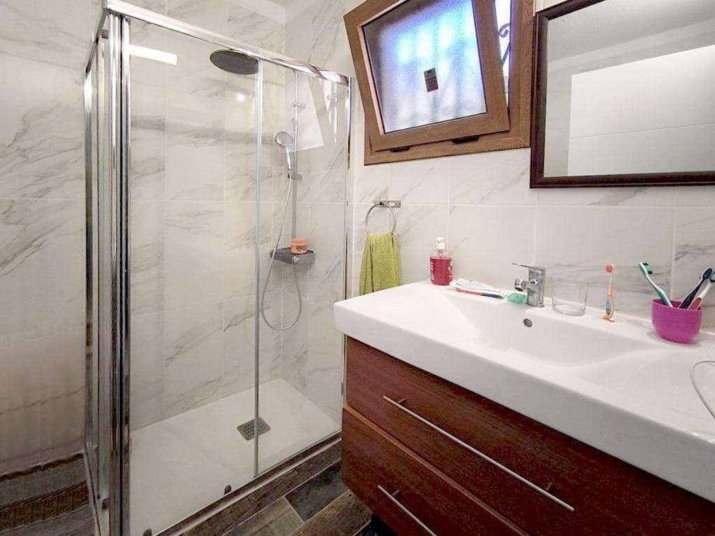 2 soveværelse Lejlighed til salg i Los Cristianos med swimmingpool - € 299.000 (Ref: 8838729)