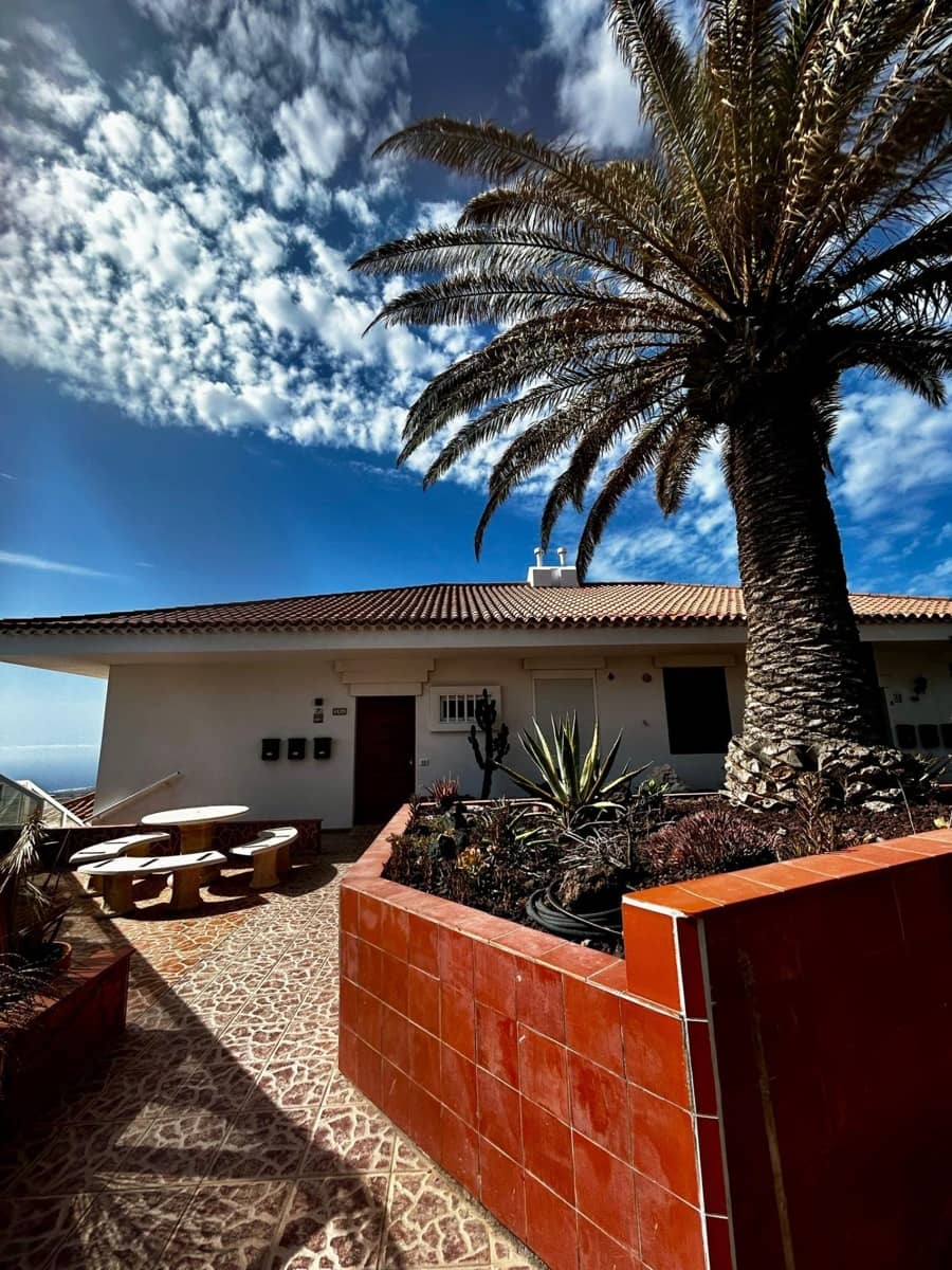 2 soverom Leilighet til salgs i San Isidro de Abona med garasje - € 348 000 (Ref: 8897072)