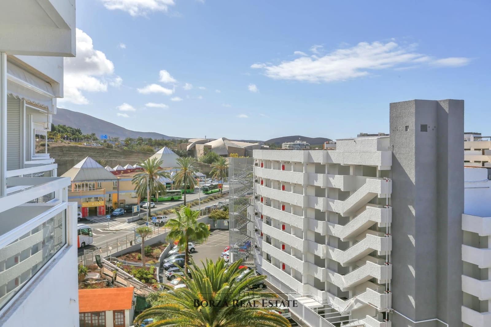 1 soverom Leilighet til salgs i Costa Adeje med svømmebasseng - € 290 000 (Ref: 8918151)