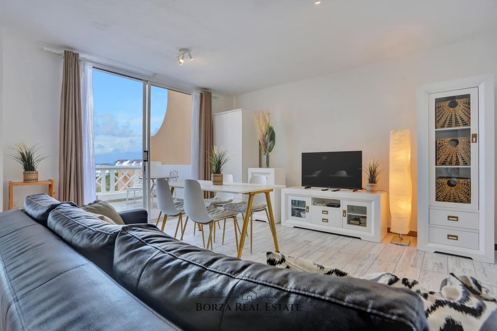 1 slaapkamer Penthouse te huur in Costa Adeje - € 1.400 (Ref: 8928723)