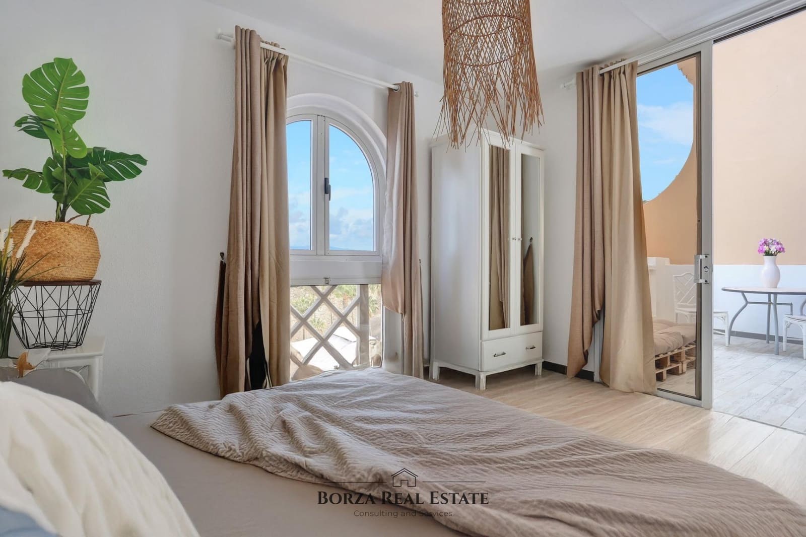 1 slaapkamer Penthouse te huur in Costa Adeje - € 1.400 (Ref: 8928723)