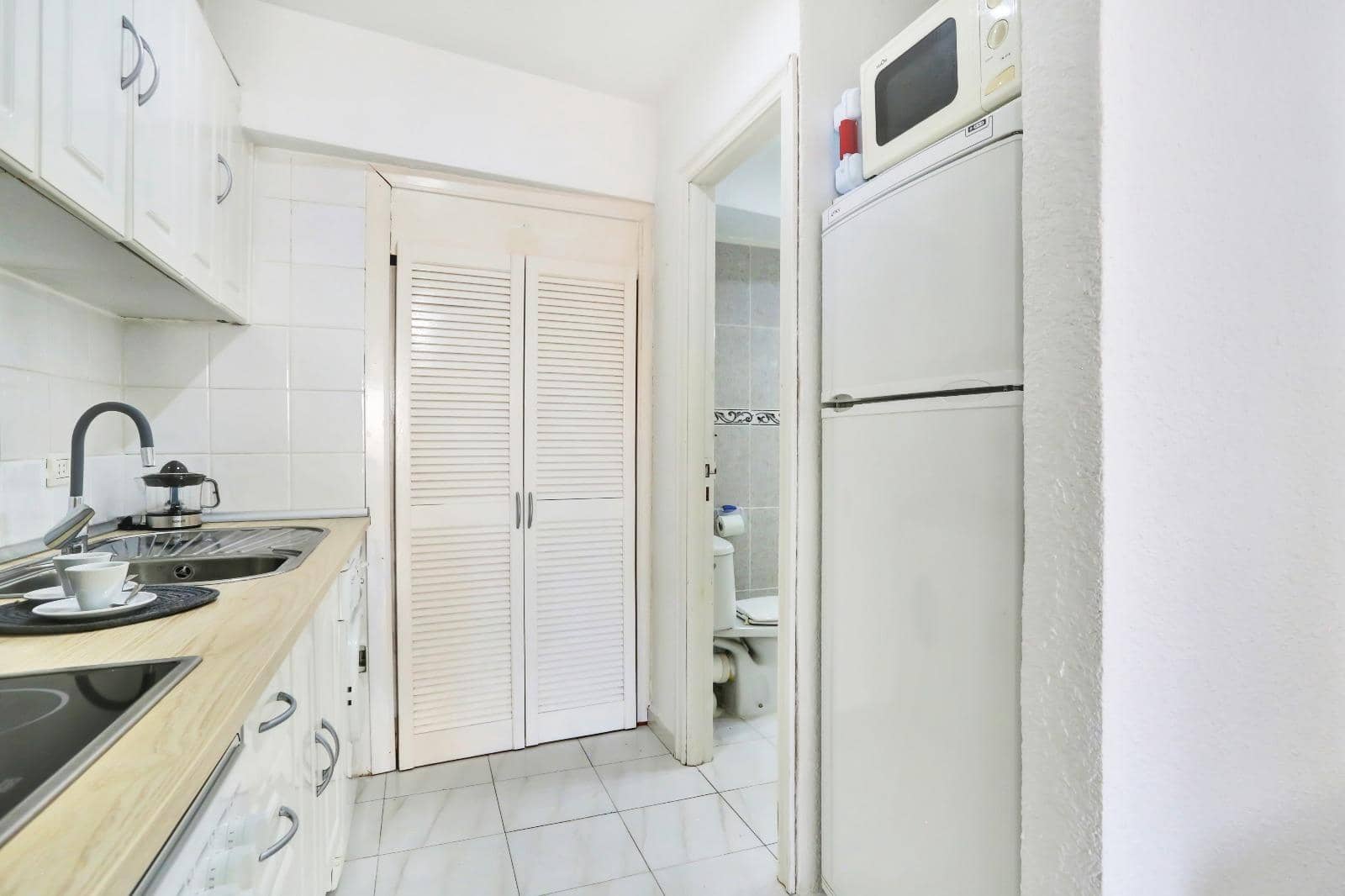 Studio til salg i Los Cristianos med swimmingpool - € 199.000 (Ref: 8928724)