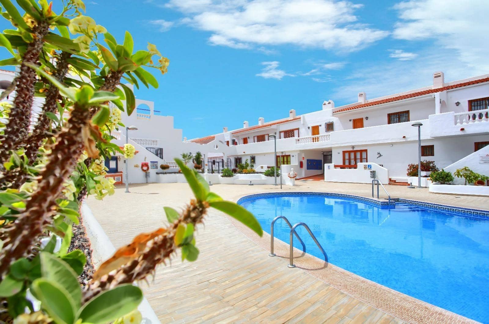 Studio til salg i Los Cristianos med swimmingpool - € 199.000 (Ref: 8928724)