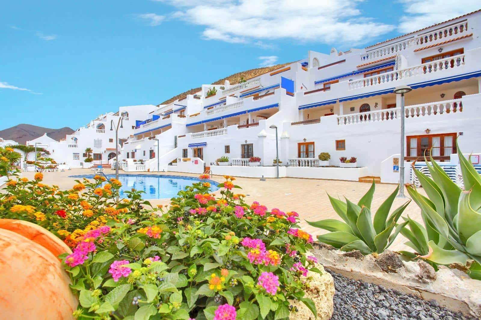 Studio til salg i Los Cristianos med swimmingpool - € 199.000 (Ref: 8928724)