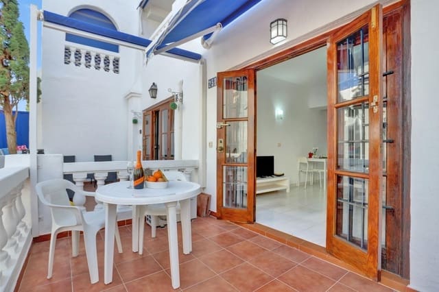 Studio til salg i Los Cristianos, Arona med swimmingpool - € 193.000 (Ref: 8928724)