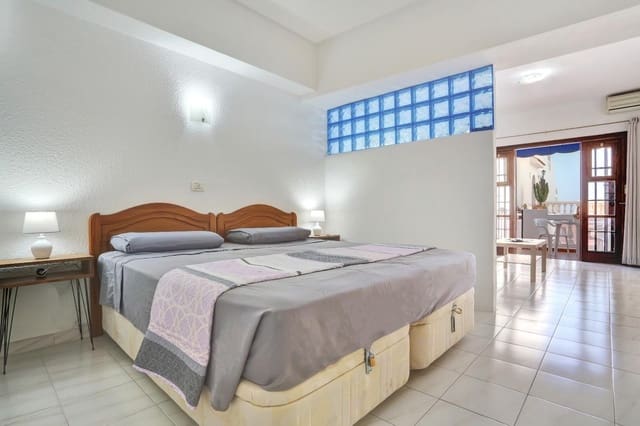 Studio til salg i Los Cristianos, Arona med swimmingpool - € 193.000 (Ref: 8928724)