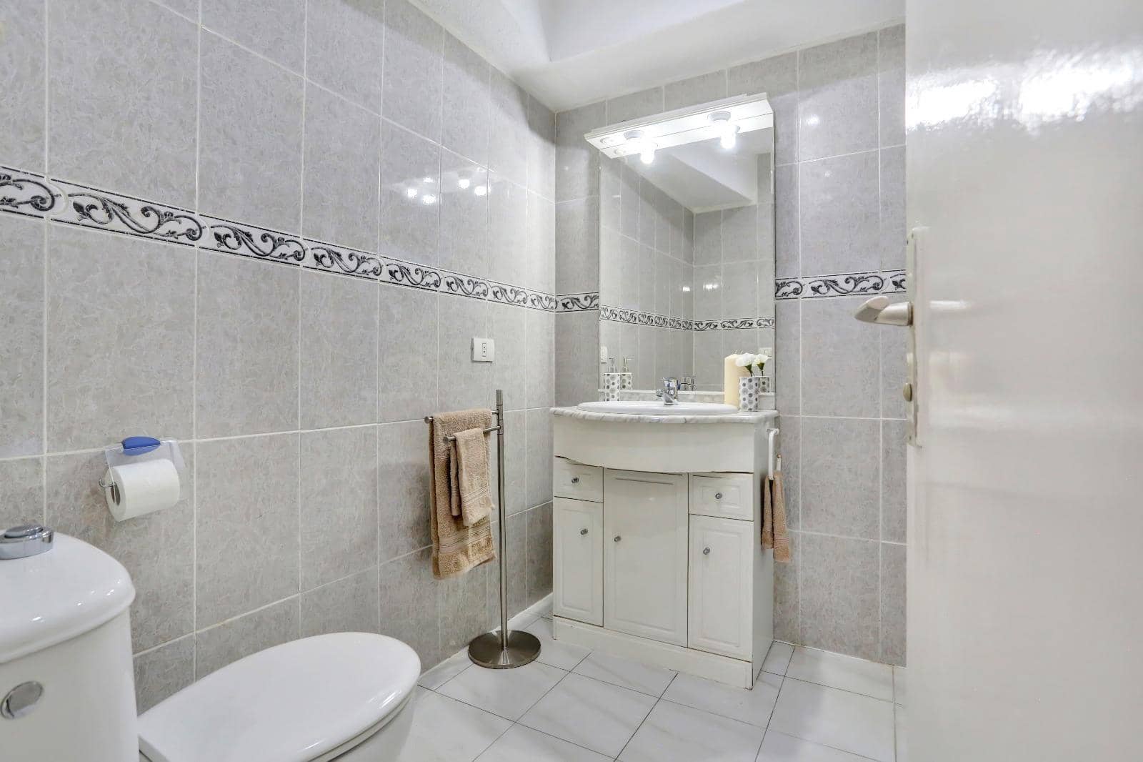 Studio til salgs i Los Cristianos med svømmebasseng - € 193 000 (Ref: 8928724)