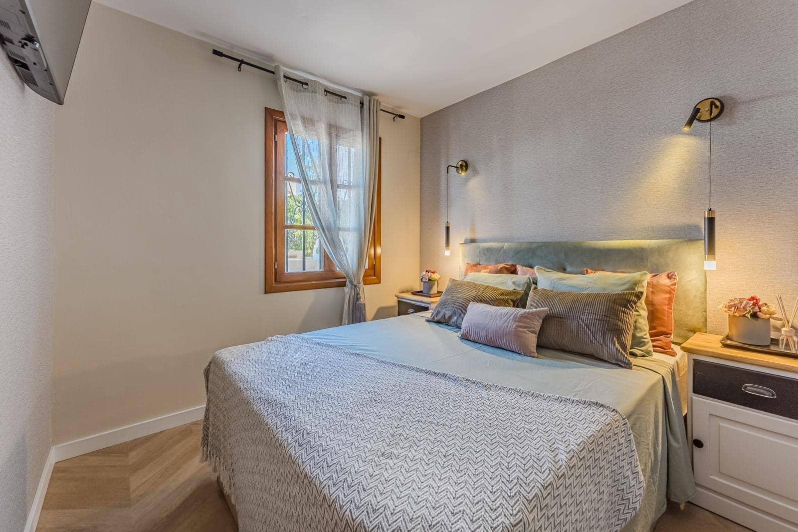 1 soveværelse Lejlighed til salg i Costa Adeje med swimmingpool - € 284.999 (Ref: 8932192)