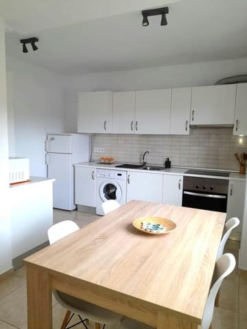 2 soveværelse Lejlighed til salg i Buzanada, Arona - € 159.000 (Ref: 8986103)