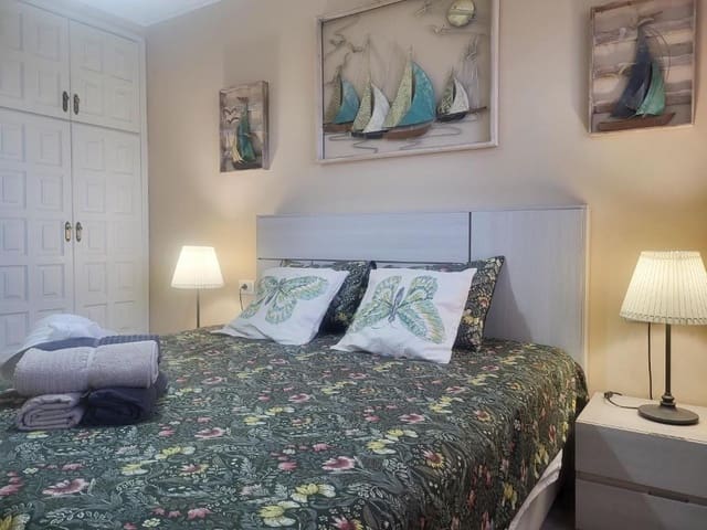 1 slaapkamer Appartement te koop in Amarilla Golf, San Miguel de Abona met zwembad - € 215.000 (Ref: 9126849)