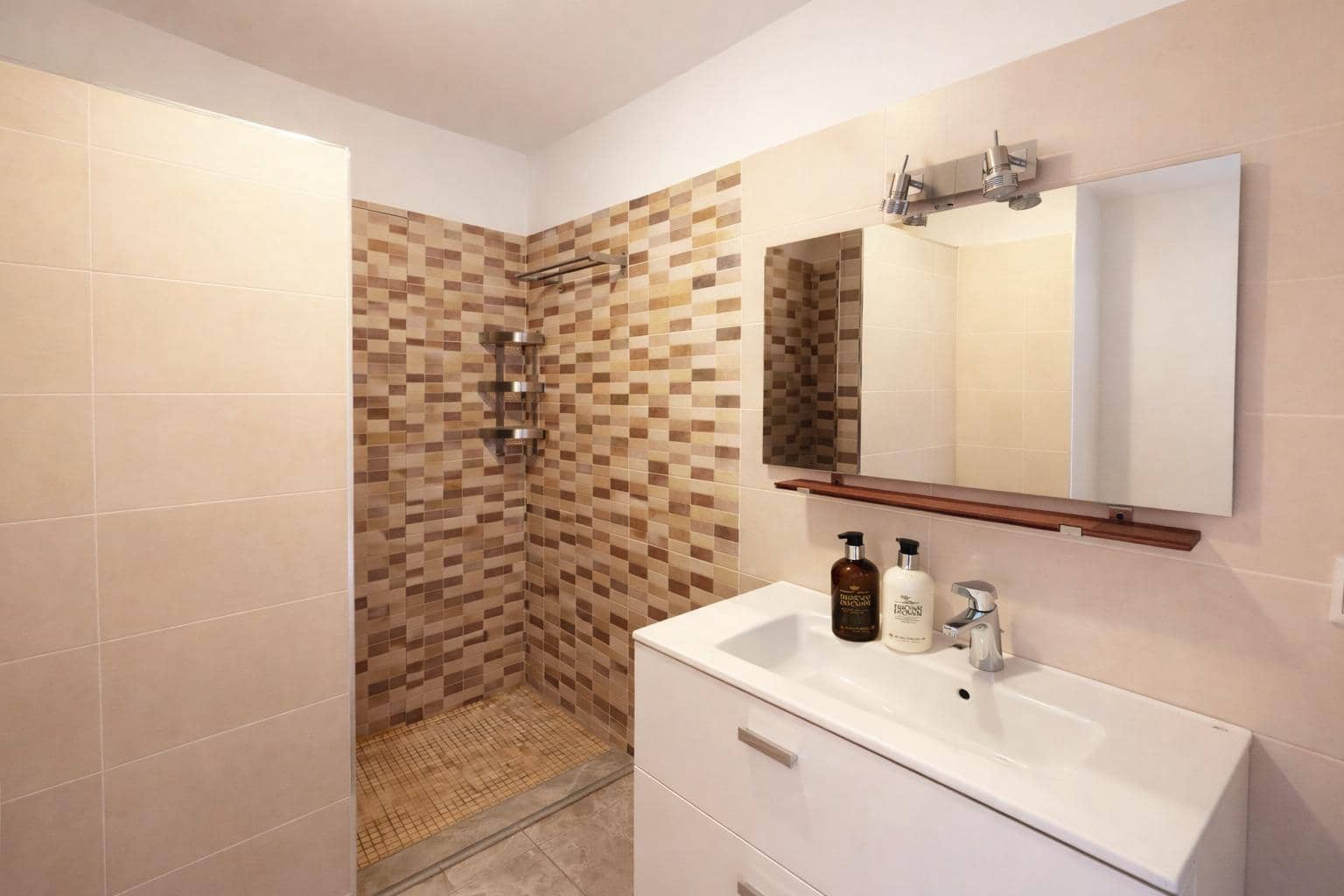 1 makuuhuone Huoneisto myytävänä paikassa Amarilla Golf mukana uima-altaan - 204 900 € (Ref: 9126849)