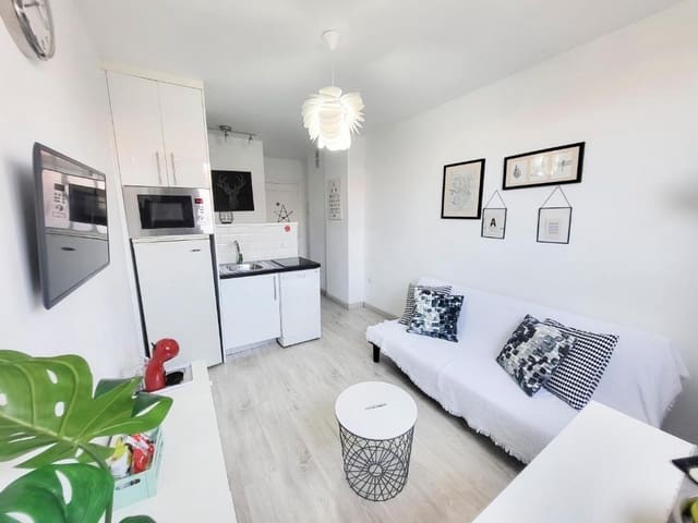 1 soveværelse Lejlighed til salg i Los Cristianos, Arona - € 229.000 (Ref: 9137244)
