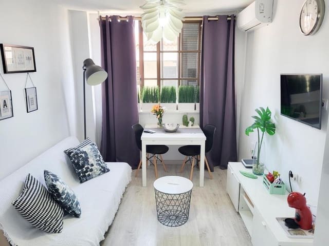 1 soveværelse Lejlighed til salg i Los Cristianos, Arona - € 229.000 (Ref: 9137244)
