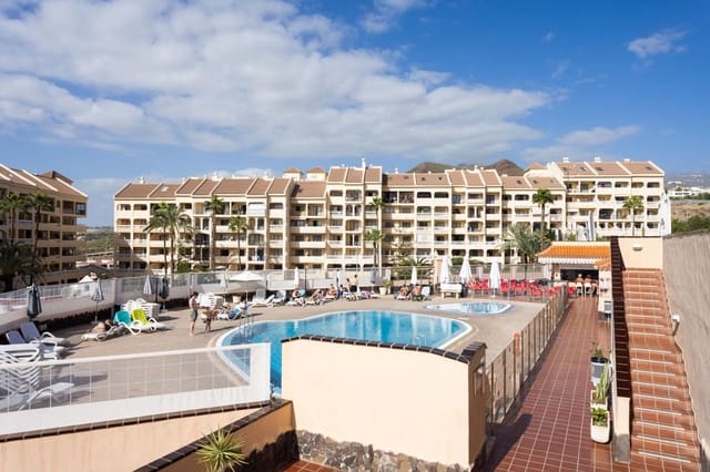 2 soveværelse Lejlighed til leje i Los Cristianos, Arona med swimmingpool - € 1.600 (Ref: 9187050)