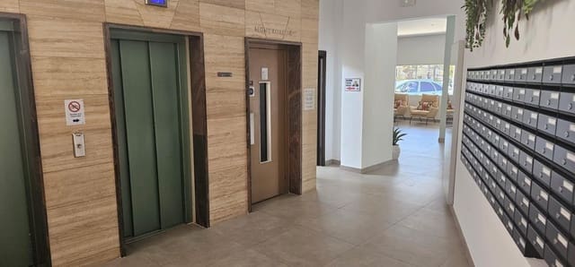 1 sovrum Lägenhet till salu i Playa de las Américas, Adeje med pool - 275 000 € (Ref: 9243041)