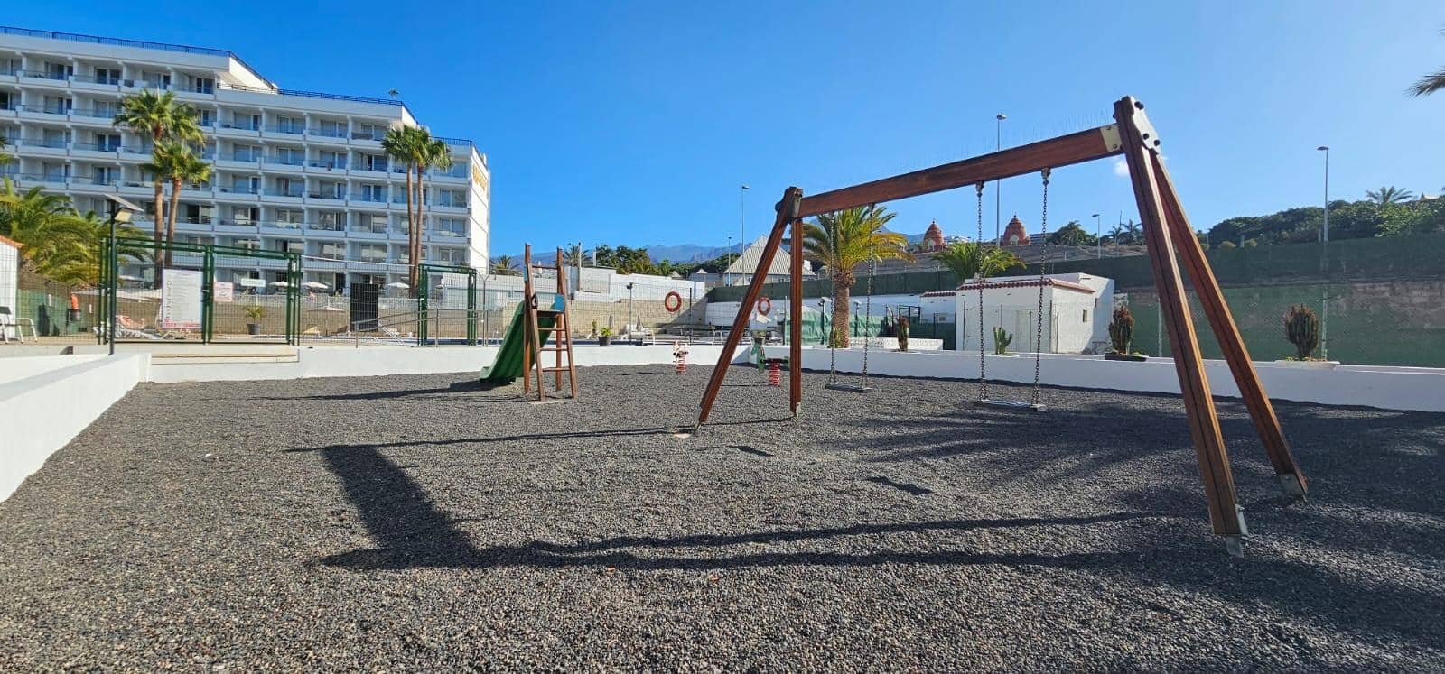 1 soverom Leilighet til salgs i Costa Adeje med svømmebasseng - € 275 000 (Ref: 9243041)