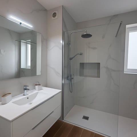 Appartement de 2 chambres à louer à Chayofa, Arona avec piscine - 1 700 € (Ref: 9269835)