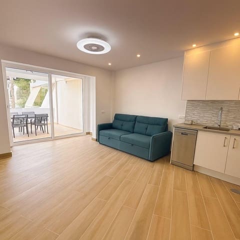 Appartement de 2 chambres à louer à Chayofa, Arona avec piscine - 1 700 € (Ref: 9269835)