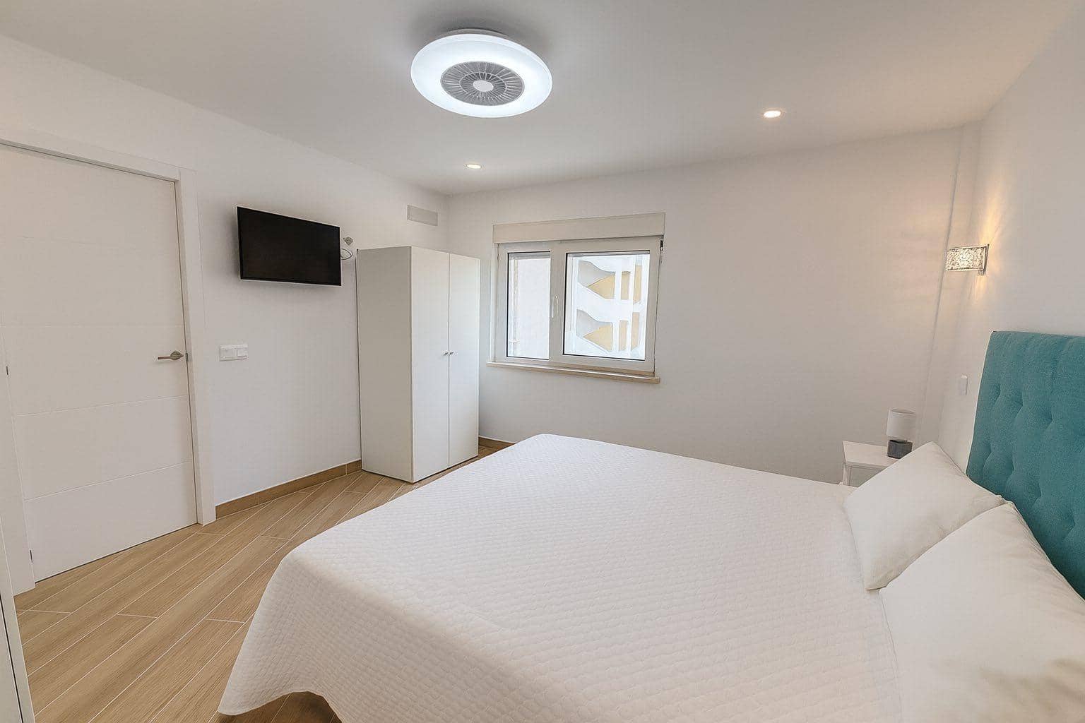 Appartement de 2 chambres à louer à Chayofa avec piscine - 1 700 € (Ref: 9269835)